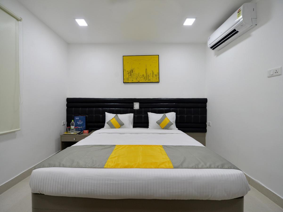 La Riviera Suites Hyderabad Exterior photo