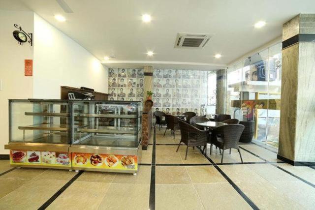 La Riviera Suites Hyderabad Exterior photo
